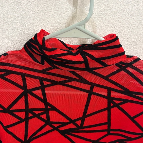 Red and Black Geometric Long Sleeve Bodysuit - Picture 3 of 6
